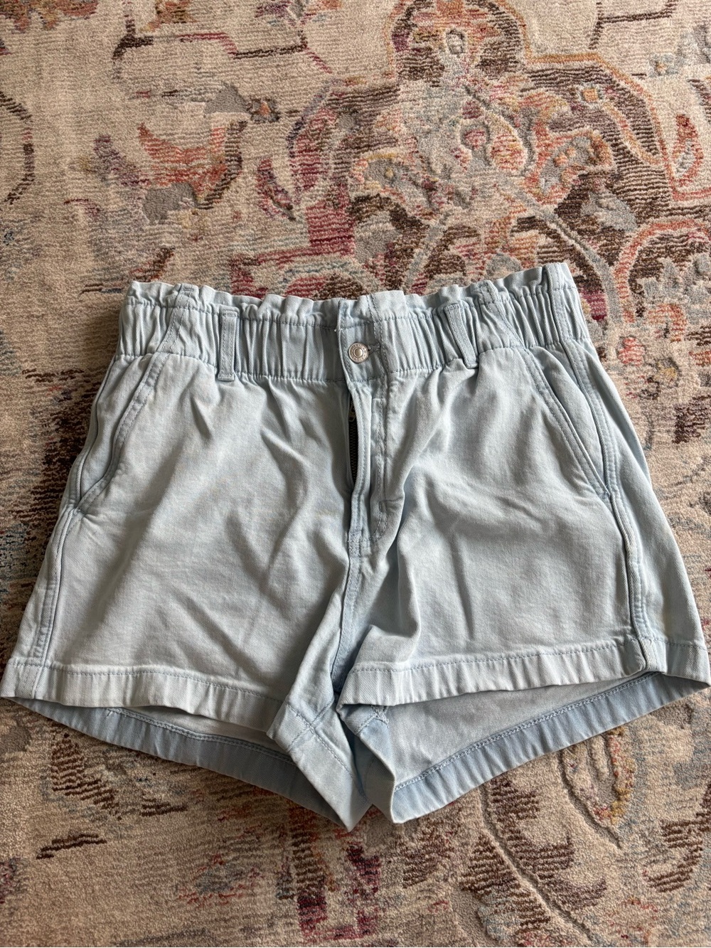 American Eagle Outfitters Light Blue Women's Casual Elastic Waist Jean Shorts